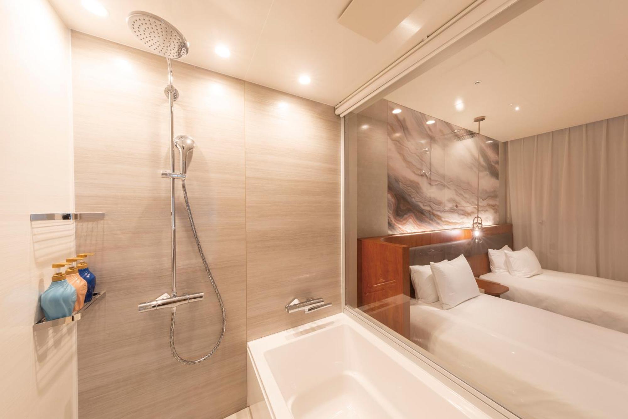 Hotel Springs Makuhari Premier ชิบะ ภายนอก รูปภาพ